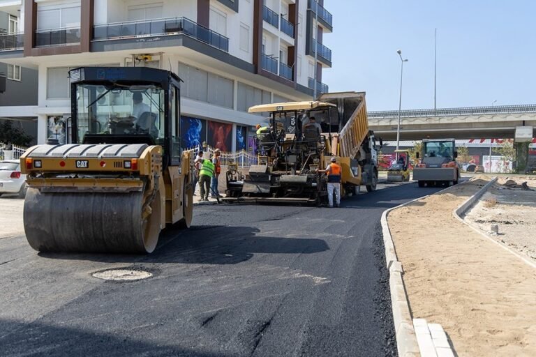 Eski Hisar Mahallesi D400 Karayolu Güzergahındaki Çalışmalar Tüm Hızıyla Sürüyor