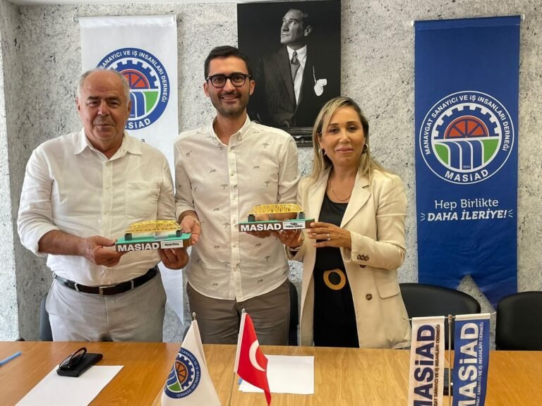 Ak Parti’den MASİAD’A Ziyaret