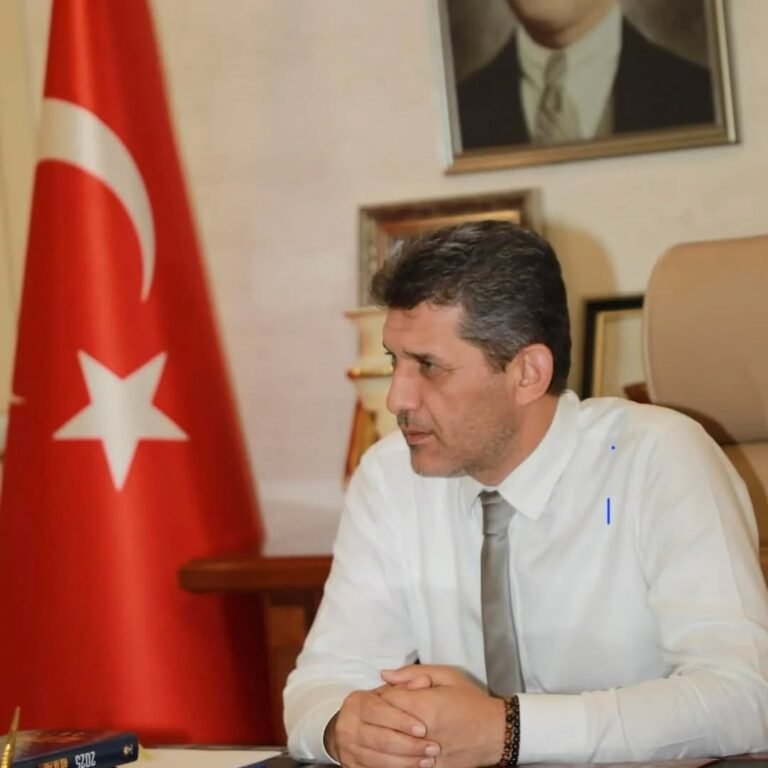 Ak Parti İl Başkanı Ali Çetin; “Yolsuzluk Zinciri Büyüyor”
