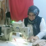 Terzilik mesleğini 40 yıldır sürdürüyor
