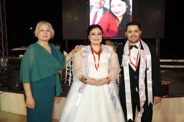 Elif ve Emre Çifti Mutluluğa “Evet” Dedi