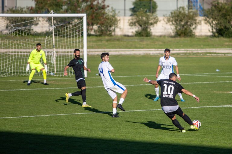 Manavgat Belediyespor, Akkonakspor’u 3-1 Mağlup Etti