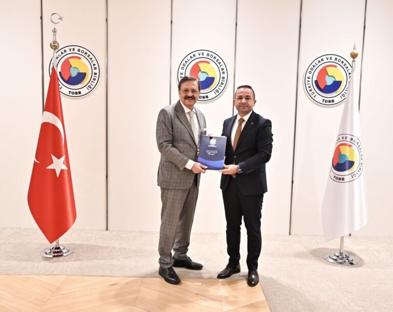 Güngör, Başkan Hisarcıklıoğlu’na Dosya Sundu