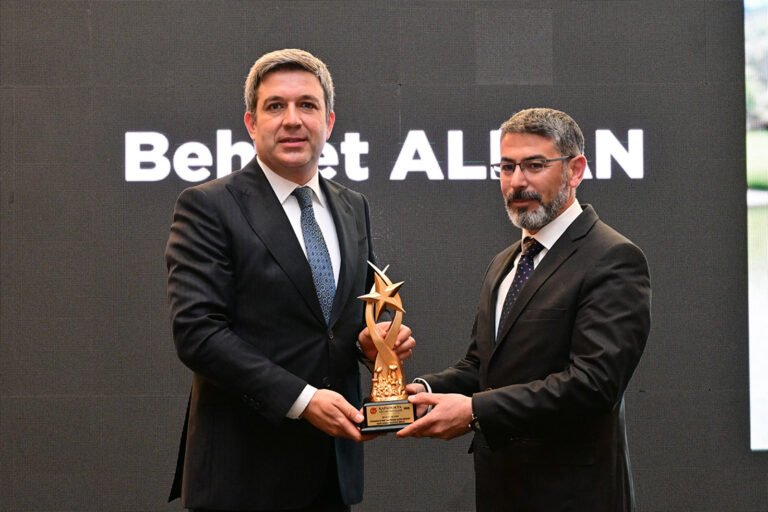 “Kapadokya Değer Ödülleri” sahiplerine verildi