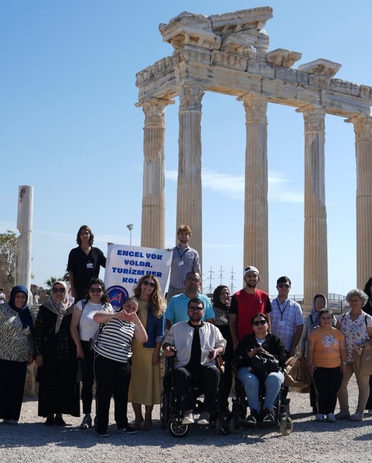 ENGELL YOK YOLDA, TURİZM HER KOLDA!