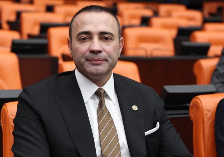 CHP’li Kaya: “30 Euro’luk Muafiyetin Kaldırılması Üretimi de Tüketiciyi de Olumsuz Etkileyecek”