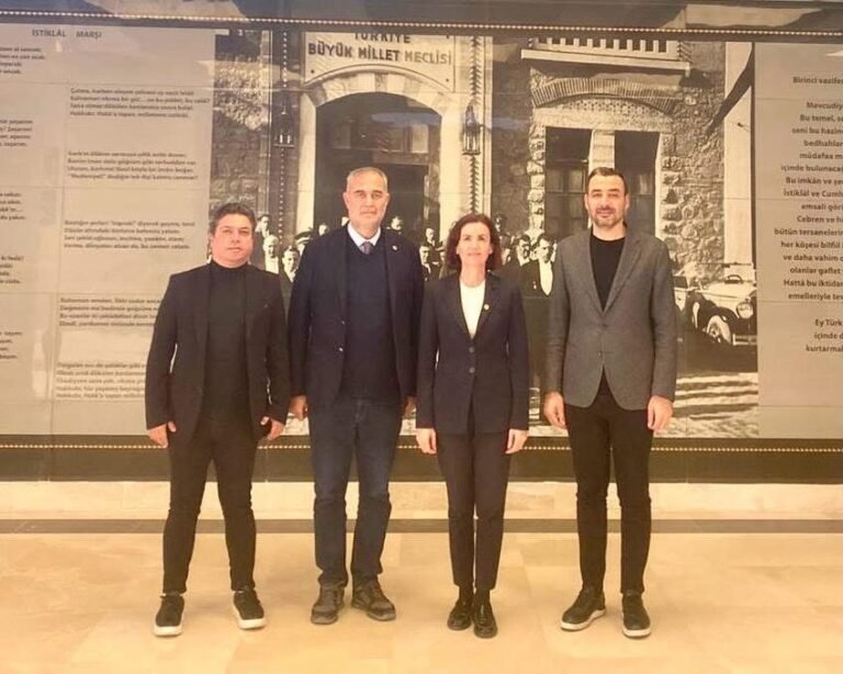 CHP Heyetinden Başkan Vekili Çiçek’e Ziyaret