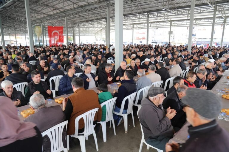 PAZARCI ESNAFINDAN BİRLİK VE BERABERLİK SOFRASI