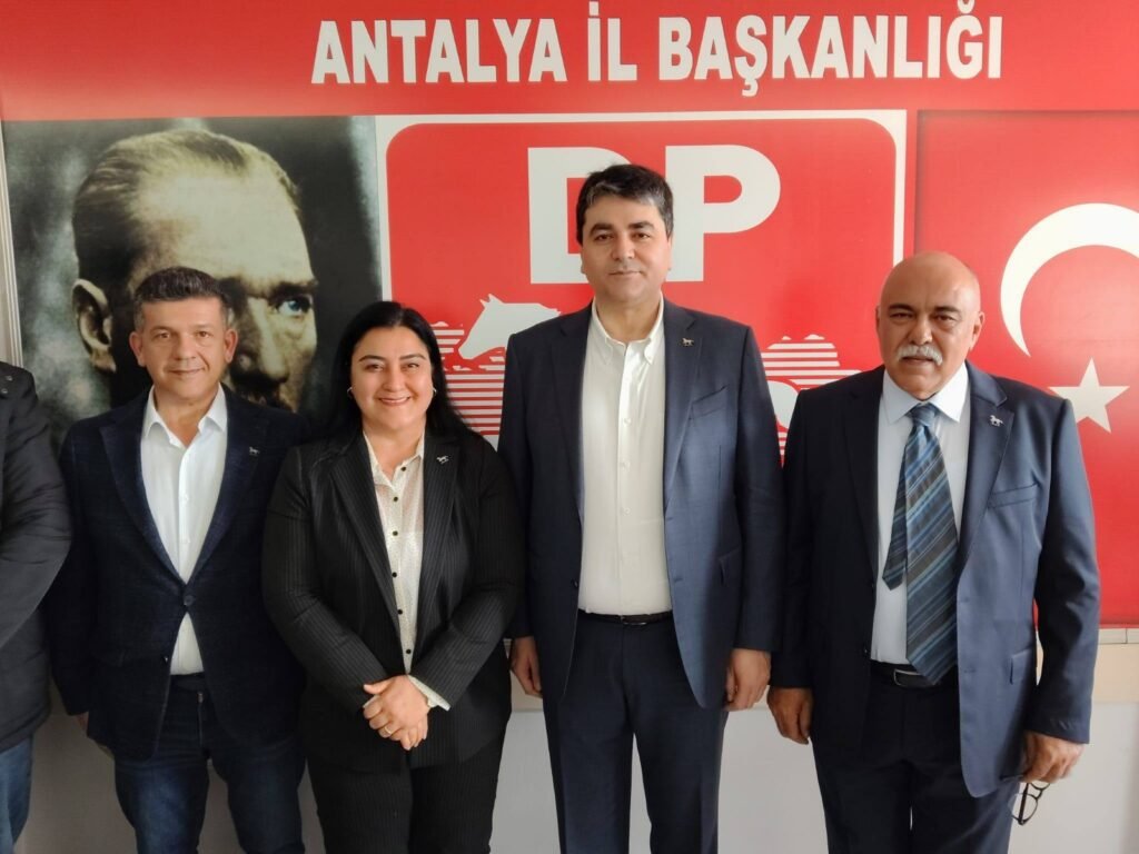 Uysal’dan Antalya’da “Vicdan ve Adalet” Vurgusu: “Sofralar Küçüldü, Umutlar Daraldı”