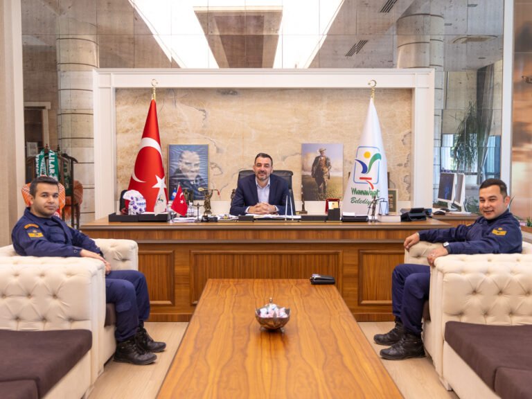 Sahil Güvenlik Komutanlığı’ndan Manavgat Belediyesi’ne Ziyaret