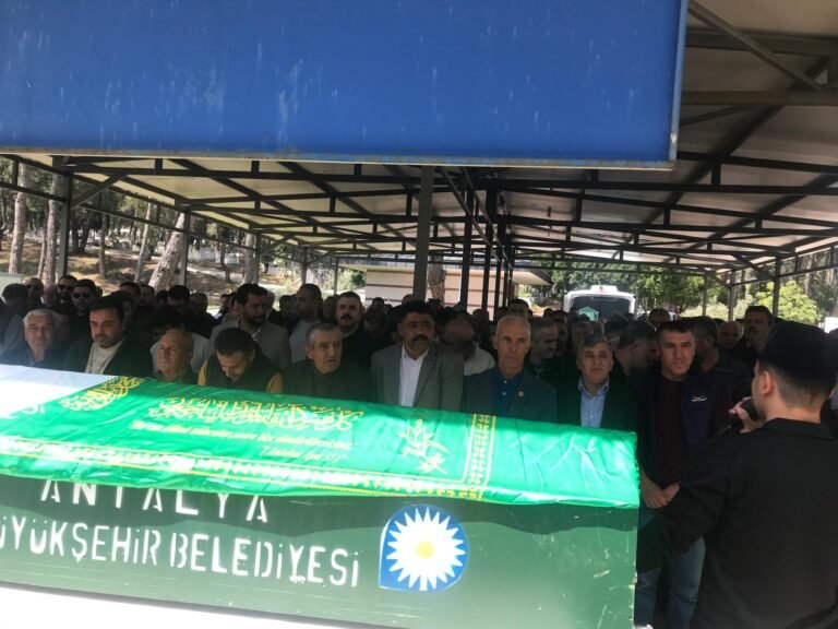 Meral Çelik Toprağa Verildi