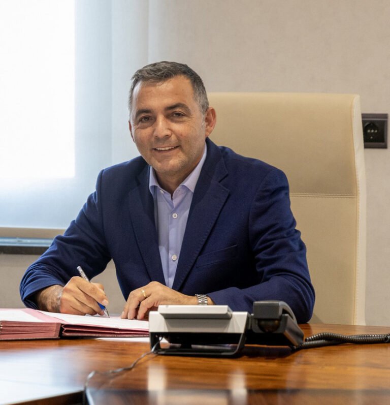 HAPİS İSTEMİYLE TUTUKLU BAŞKAN’DAN CEZAEVİ MESAJI: “YARIM KALAN HİKÂYEYİ TAMAMLAYACAĞIM”