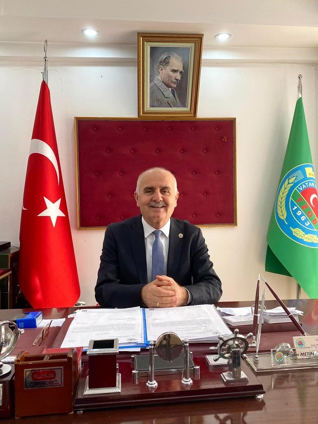 BAŞKAN RASİM METİN’DEN ANLAMLI BAYRAM MESAJI:”KURBAN, TESLİMİYET VE DAYANIŞMADIR”