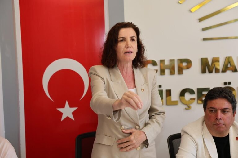 CHP Antalya Milletvekili Coşar’dan Sert Tepki!                             “BU KARAR YOK HÜKMÜNDEDİR”