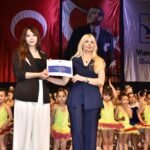 SANAT VE DAYANIŞMA AYNI SAHNEDE BULUŞTU