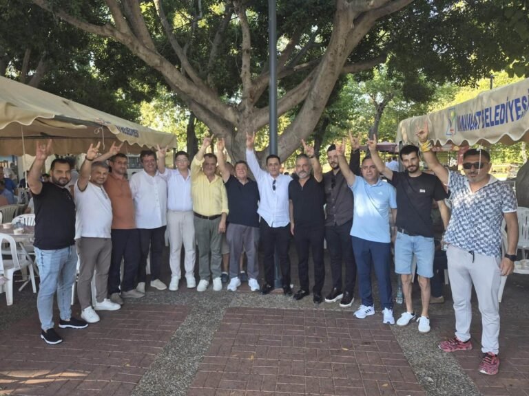 MHP Manavgat’tan Cumhuriyet Meydanı’nda Birlik Aşuresi